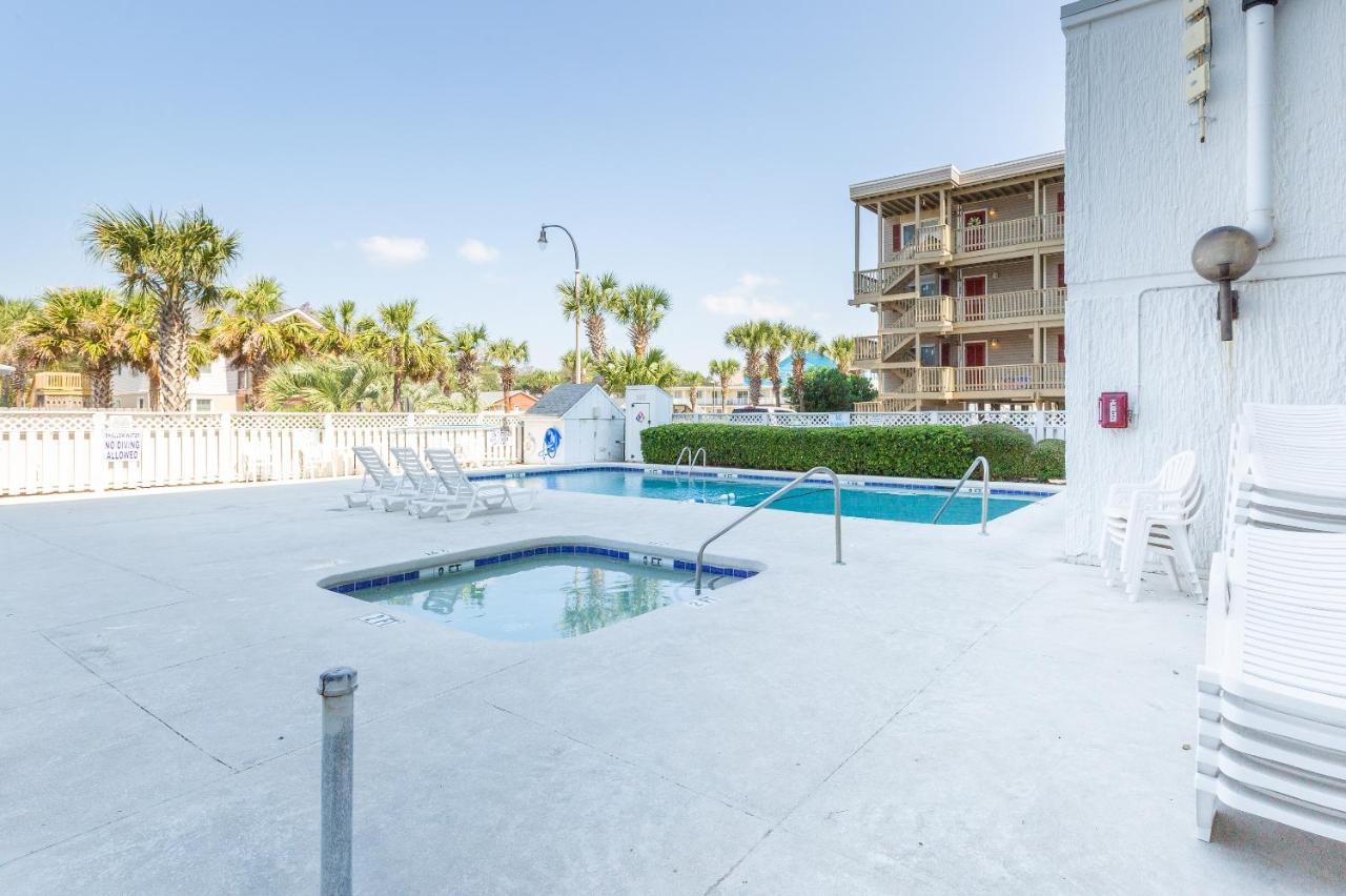 Ocean Towers Apartahotel Atlantic Beach